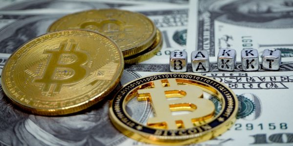 Bakkt lance ses contrats d'options Bitcoin et des contrats à terme réglés en espèces