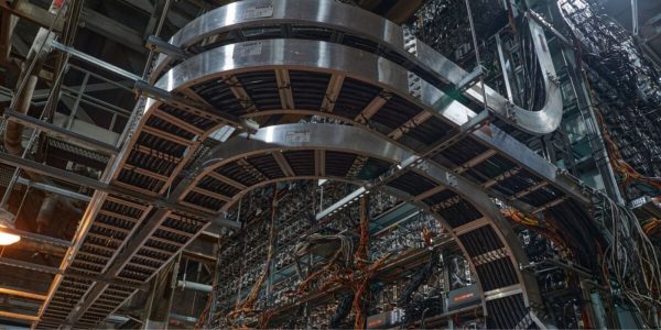 État de New York : une centrale électrique mine 5,5 bitcoins (BTC) par jour