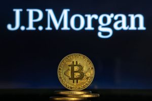JPMorgan reconnaît la résilience du Bitcoin et le compare aux actions