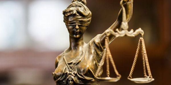 Poloniex et Bittrex impliqués dans le recours collectif accusant Bitfinex de manipulation