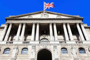 Royaume-Uni : le gouverneur de la banque centrale épingle les crypto-monnaies