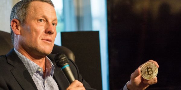 Lance Armstrong investit dans le Bitcoin (BTC)