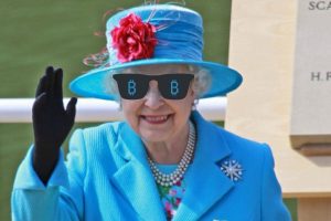 Royal - La Reine Elisabeth II communique son intérêt pour la blockchain
