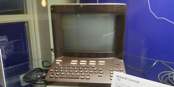 Blockchain privée, autant d'avenir que le Minitel ?