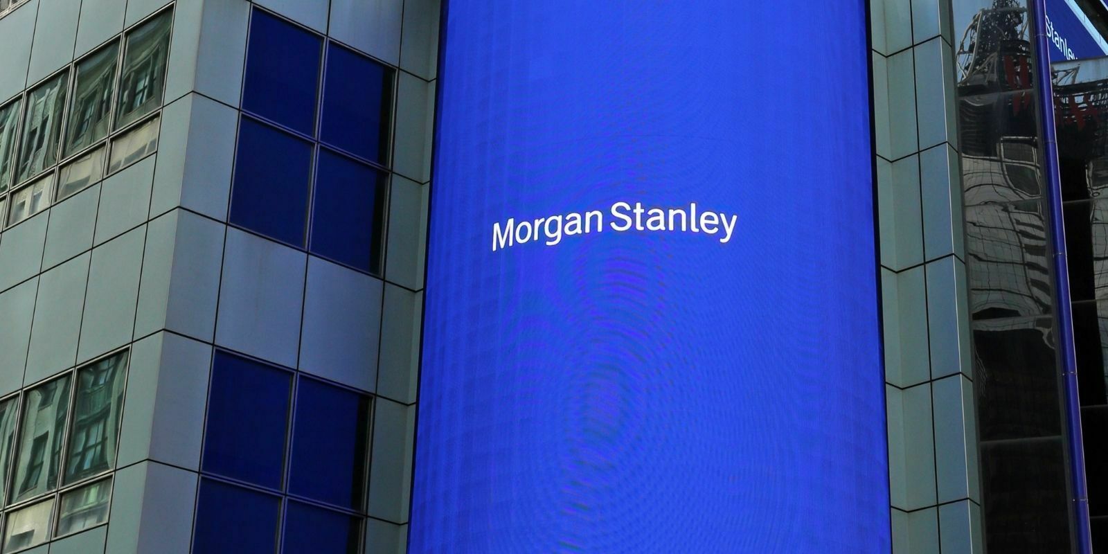 La banque Morgan Stanley achète (indirectement) du Bitcoin (BTC)