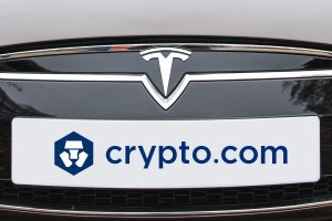 Crypto.com (CRO) organise un tirage au sort pour gagner 4 voitures Tesla