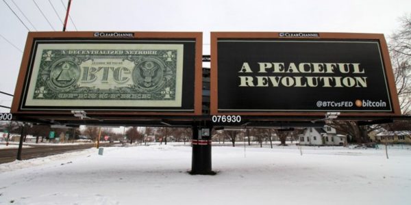 États-Unis : un street-artist promeut le Bitcoin tout en critiquant le système financier actuel