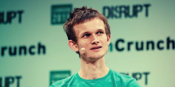 Vitalik Buterin fait don de 1,5 milliard de dollars à des associations en vendant ses « mème coins »