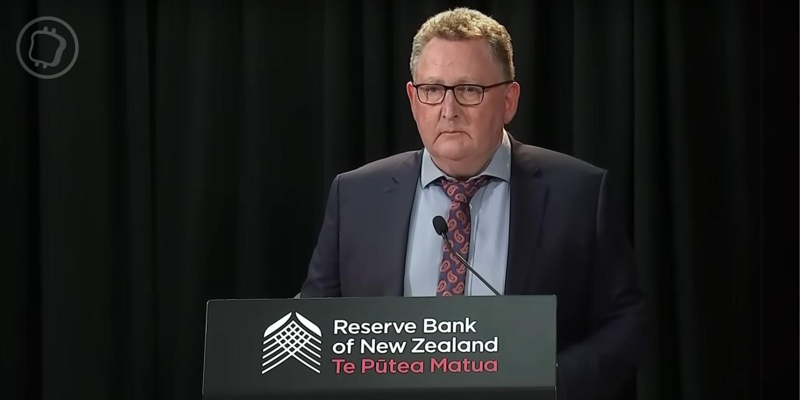 « Pas stables », « pas un moyen d’échange » – Le gouverneur de la Banque centrale de Nouvelle-Zélande tacle les cryptomonnaies