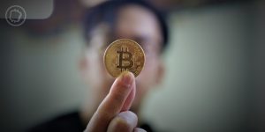 Bitcoin : Satoshi Nakamoto serait-il en train de vendre ses BTC ?