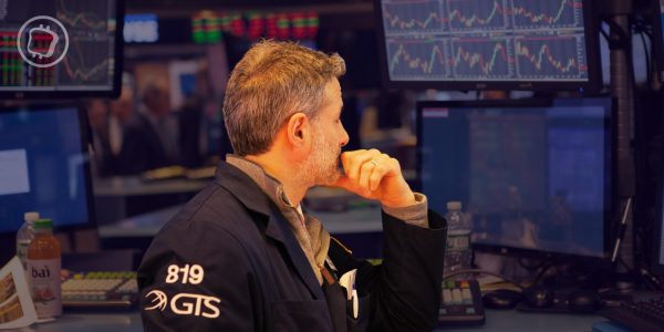 Pour 2025, les analystes baissent leurs prédictions sur Ethereum de 60 %