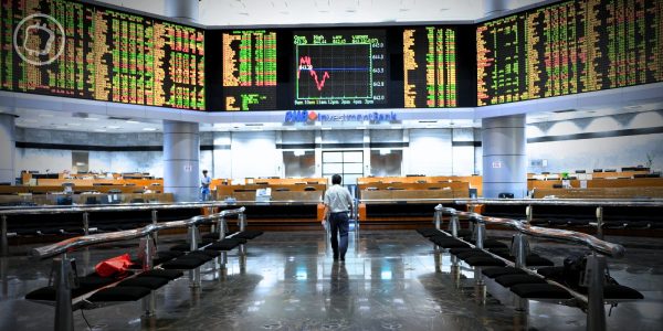 Des proches de Donald Trump veulent lancer une entreprise crypto en bourse