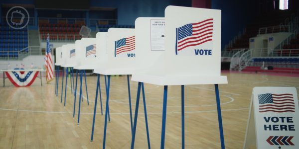 Coinbase et Ripple (XRP) épinglées pour leurs contributions politiques