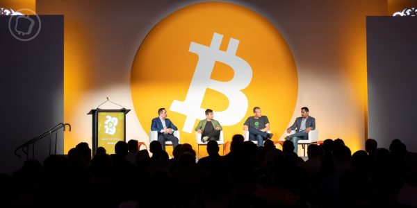 QR codes frauduleux, ports USB vérolés... 5 conseils pour vous protéger lors des événements crypto