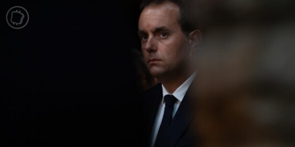 CAC 40 qui plonge, actions des banques en chute... La démission de Lecornu fait l'effet d'une bombe