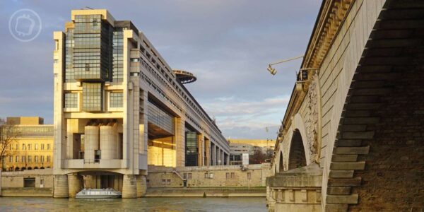 Bercy songe à autoriser le retrait sans frais de 2 000 euros des plans d'épargne entreprise