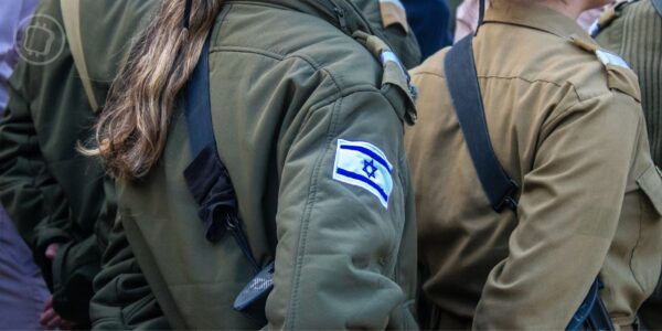 Polymarket : un réserviste et un civil inculpés en Israël pour avoir parié sur les prochaines frappes