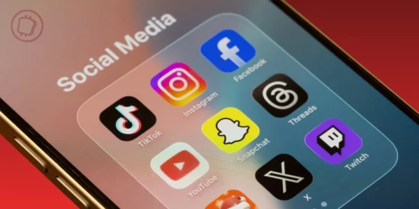 L'Europe confirme une vérification de l'âge obligatoire pour les réseaux sociaux d'ici la fin de l'année