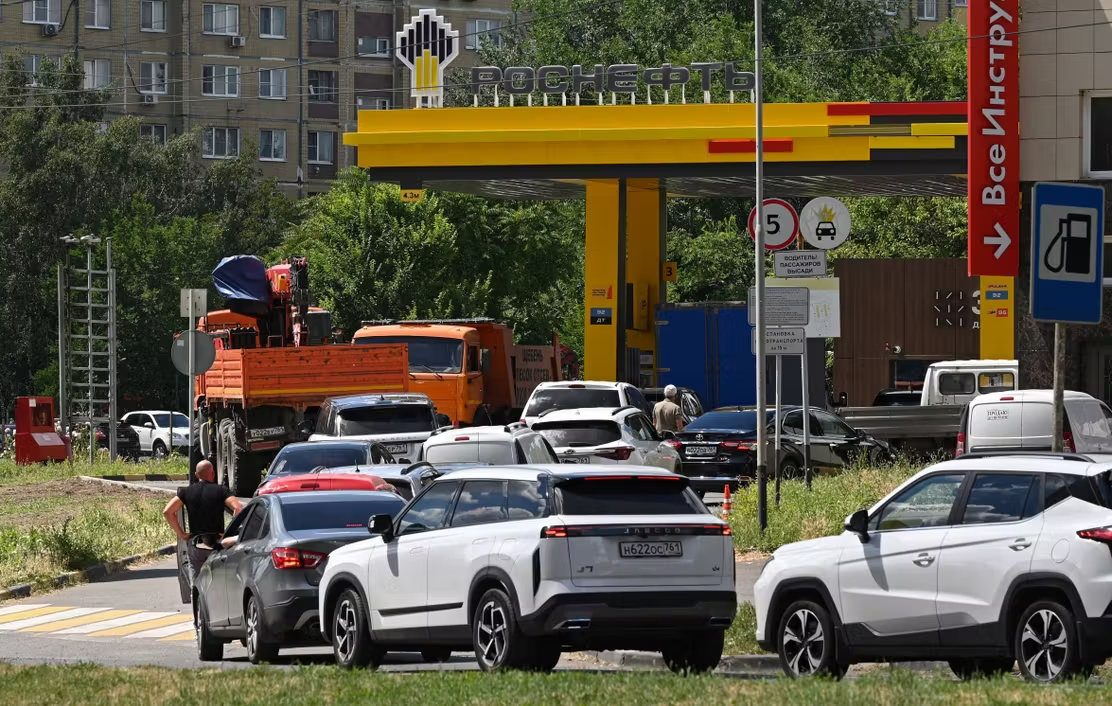 files d'attente aux stations-service russes